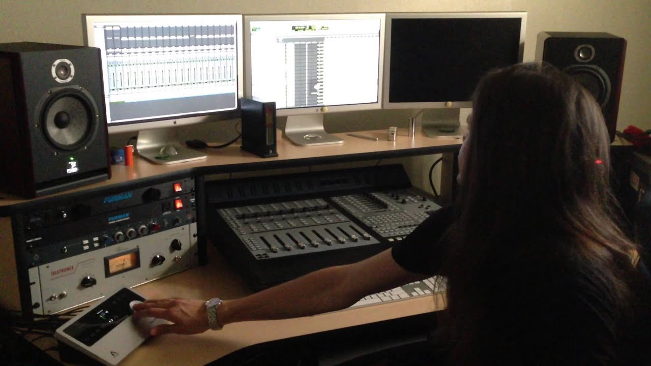ABOUT2CRASH - DAMIEN RAINAUD MIXING MONSTER