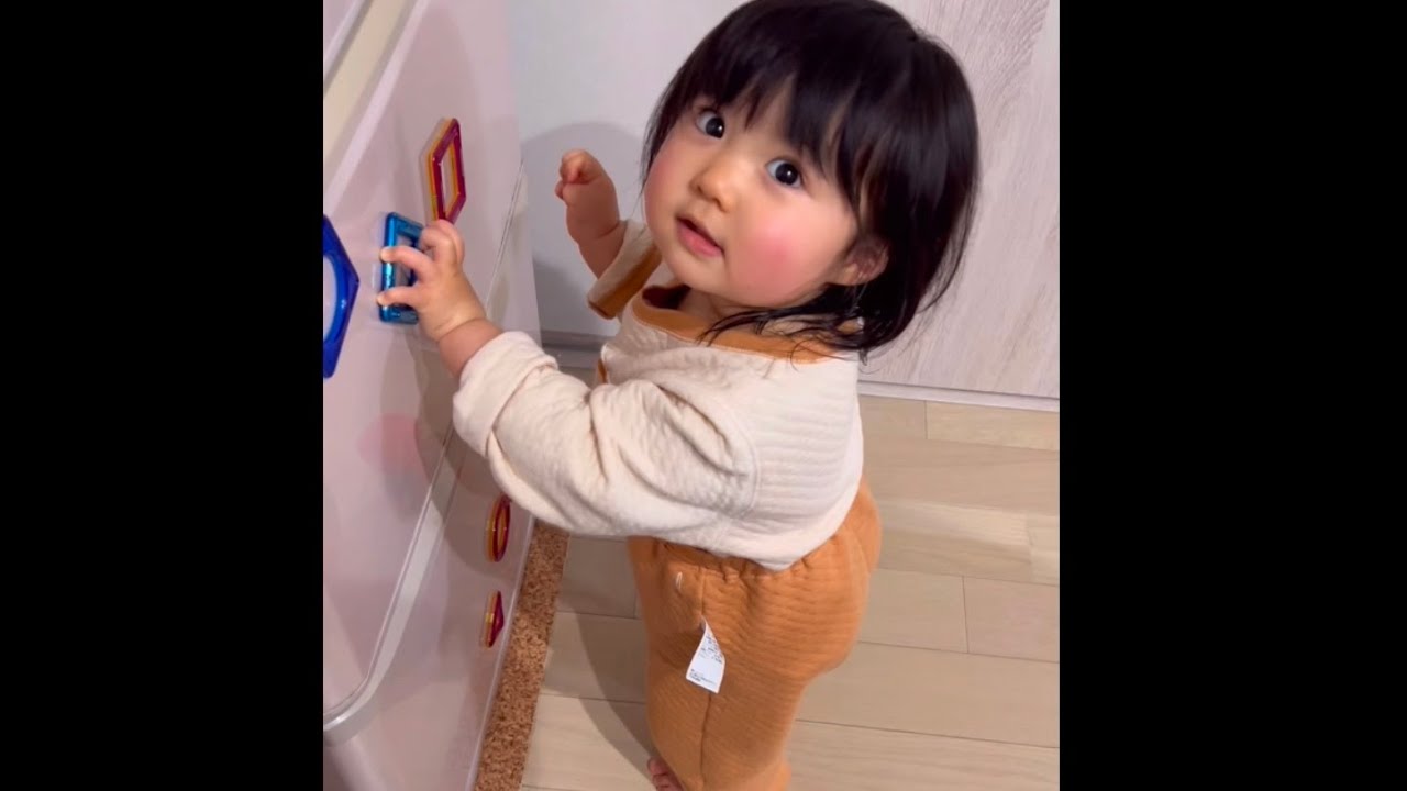 静かな時はだいたいしてほしくないことをしてるとき/Baby girl