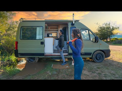 KARAVANDA YAŞARKEN BAŞINIZA HER ŞEY GELEBİLİR | BİZİ UYARMIŞLARDI!!