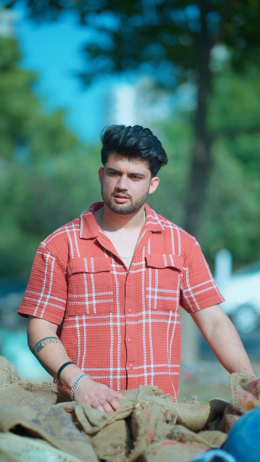 Poor little boy story ❤️?? #varunbundela #trendingshorts #shorts