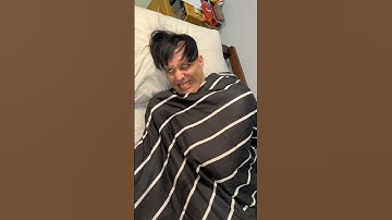 Les presentó a mi primo