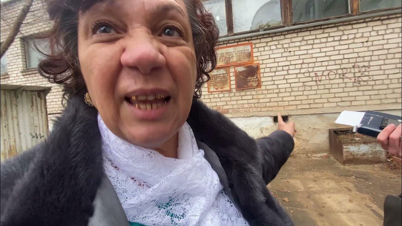 Астрахань директор школы фото Директора Астраханской СОШ № 18 впервые поймали с поличным - YouTube