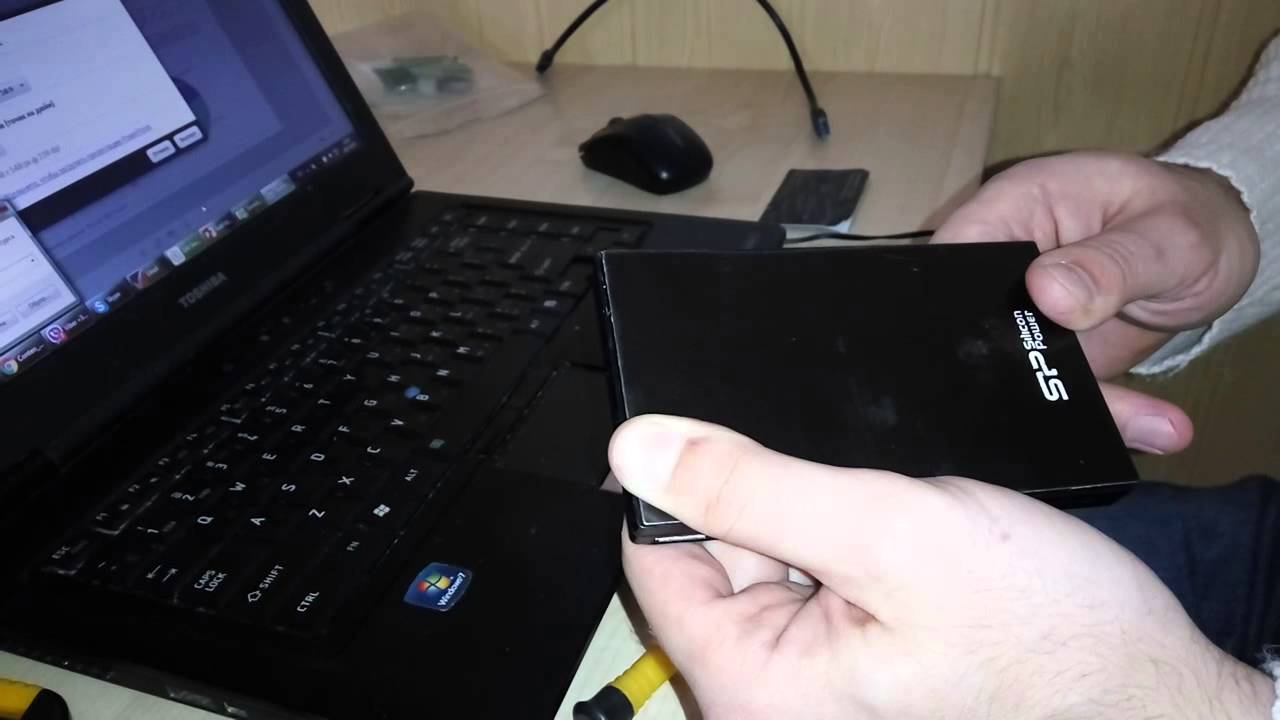 Silicon power diamond d05 1tb разборка - YouTube