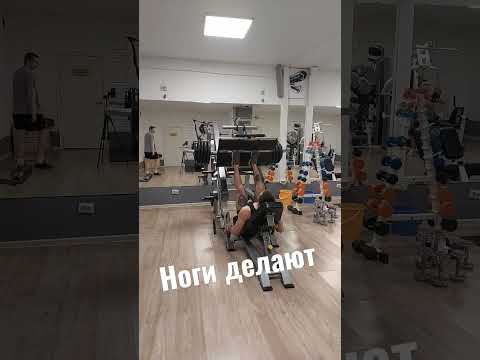 Строгий атлет. жду зарубы! #fitness #gym #all #fitnessgym #bodybuilding