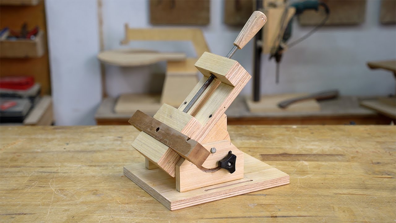 AMAZING Woodworking Jig For Small Shops Revealed! - YouTube