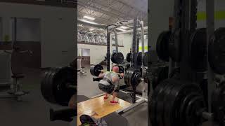 195 Bodyweight 385 Squat x 3