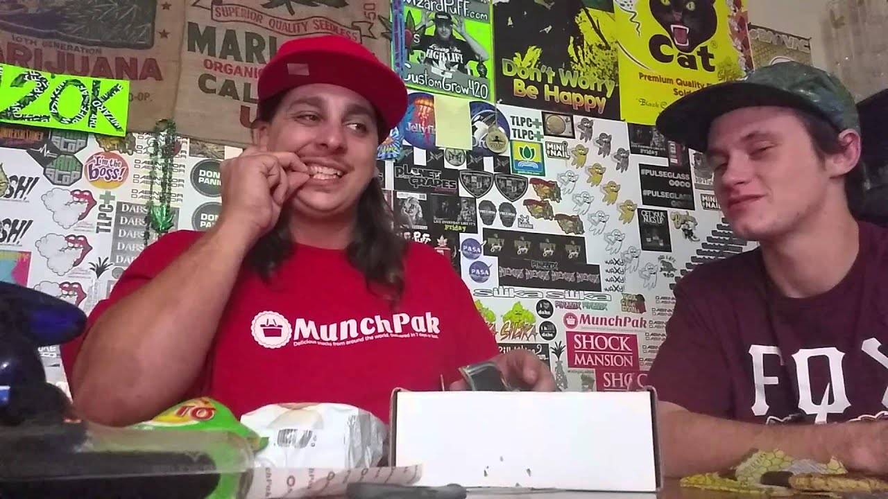 camera iphone 8 plus apk MUNCHPAK!!!!!!!! OFFICIAL REVIEW!!!!!!! #4