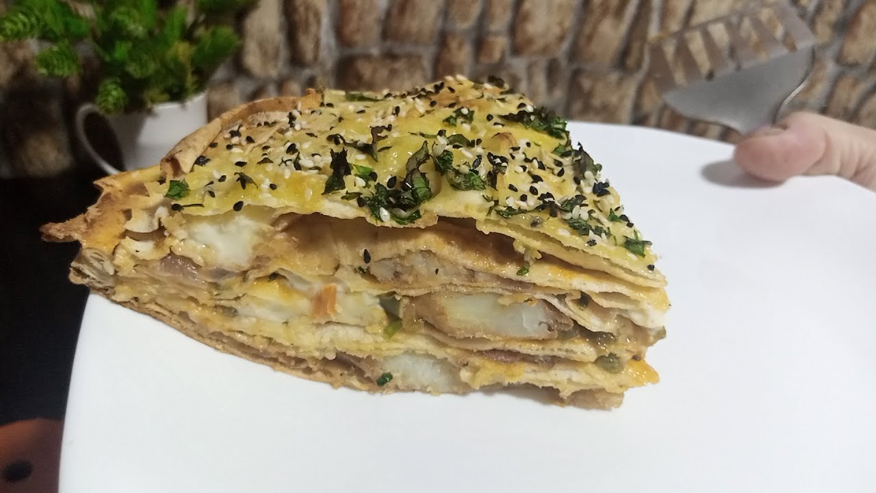 عندك الخبزالسوري وحاير واش اديري للغذاء او العشاء جربي هده الفطيرة الرائعة بدون عجين قمة في الروعة