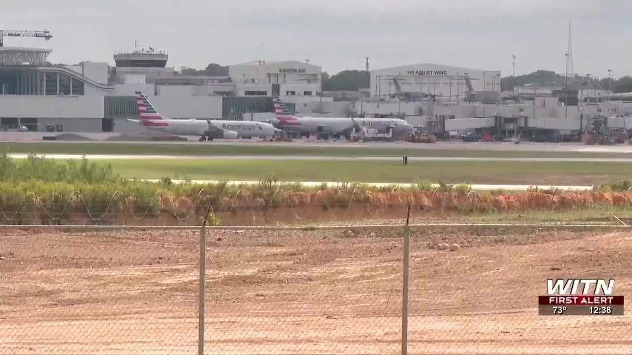 Airplane stowaway found dead