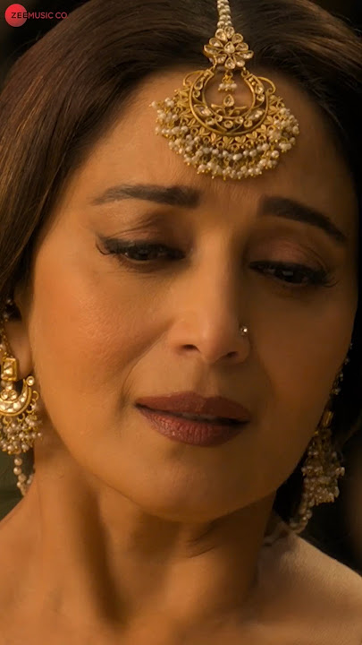 #TabaahHoGaye #Kalank #MadhuriDixit #VarunDhawan #AliaBhatt #ShreyaGhoshal #Pritam #Shorts