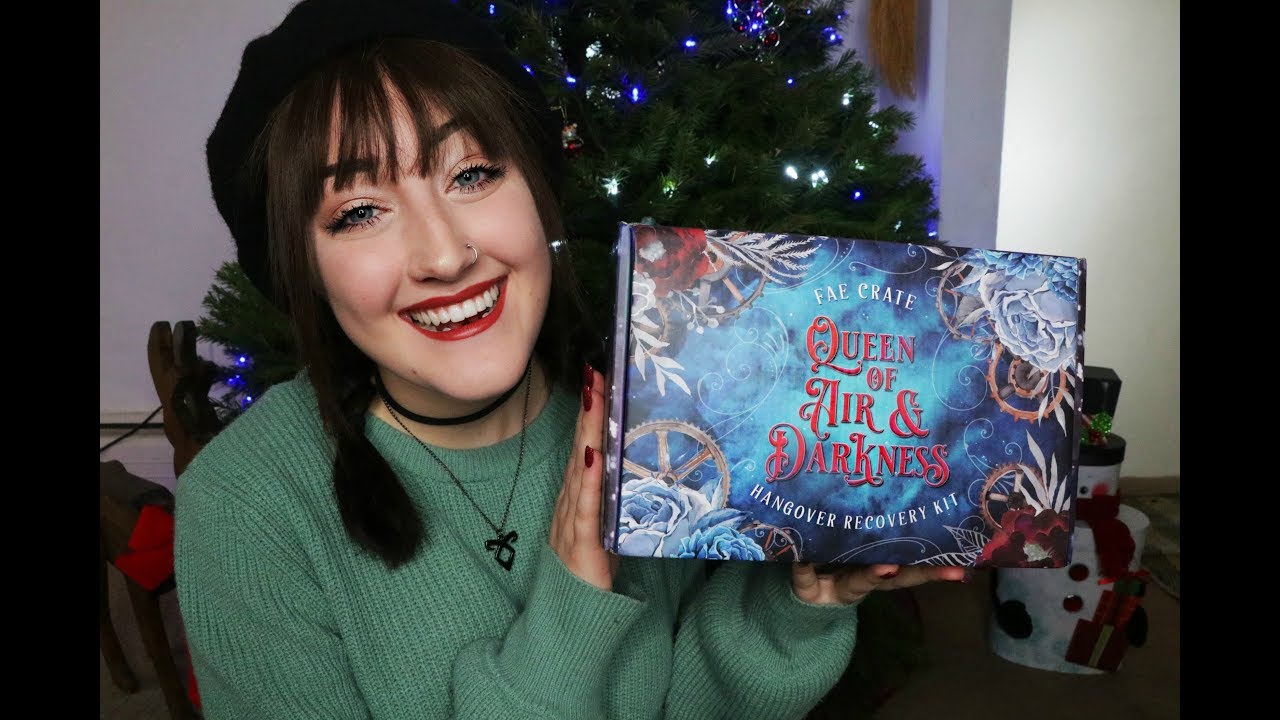 QUEEN OF AIR AND DARKNESS HANGOVER RECOVERY KIT l Unboxing.