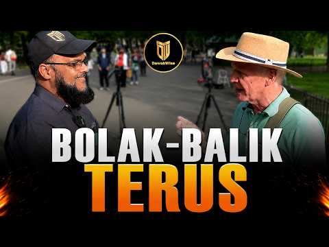 Bapak Tua Ini Terus Bolak-Balik Makna Kata Ini