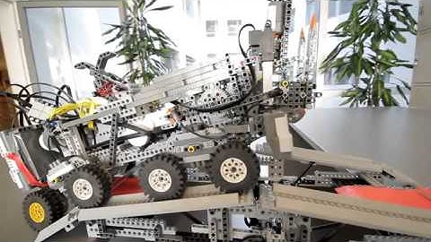LEGO Mindstorms Bridge Layer