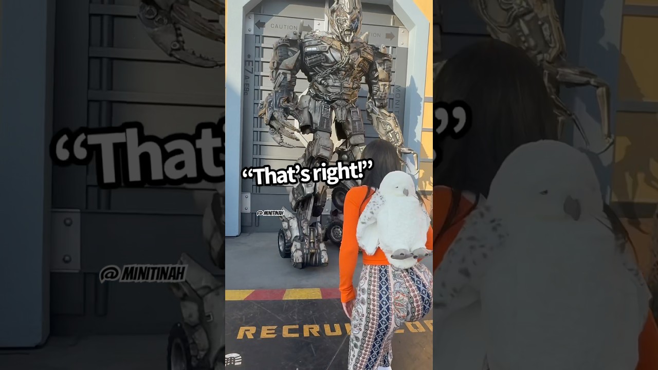 All Hail Megatron! #foryou #viralshort #megatron #universalstudios