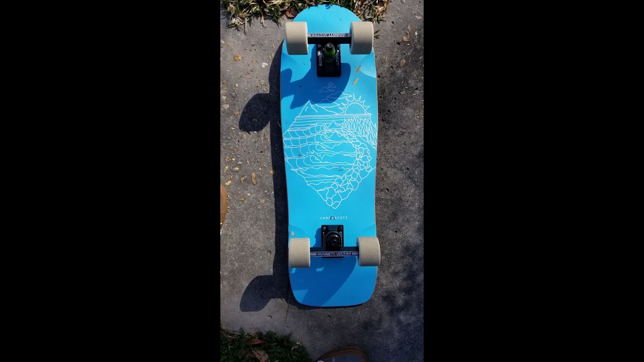 Bennett VectorトラックとRiptideブッシュを使ってサーフスケートを