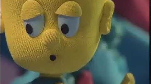 Yoho Ahoy - Bed with Cats