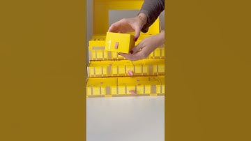 💛Selfridges Beauty Advent Calendar 2025💛 Unboxing with prices on screen: Part 1