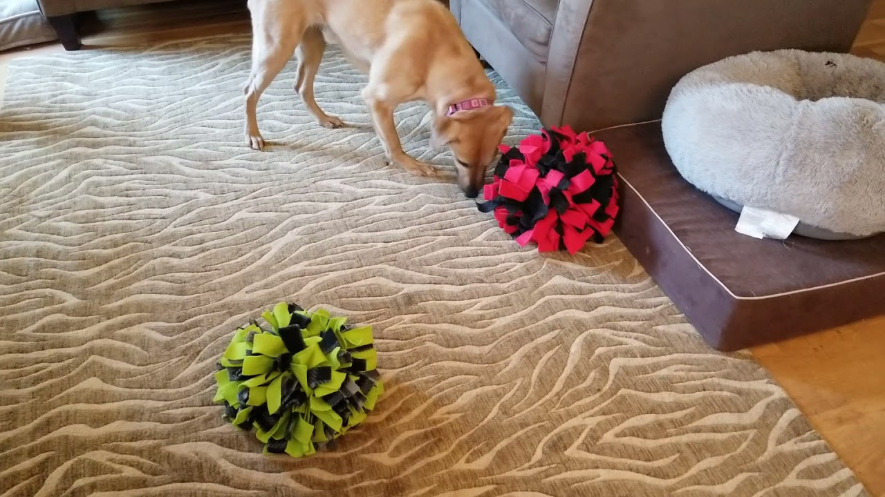 Marco Snuffle Ball