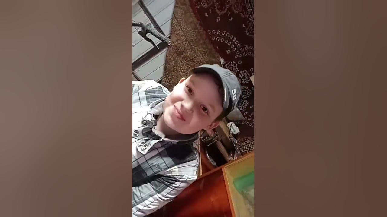 Я гуляю з друзями - YouTube