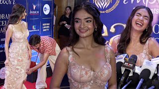 Anushka Sen Cutest Laughing and Won Awards at Global Excellence Awards 2024