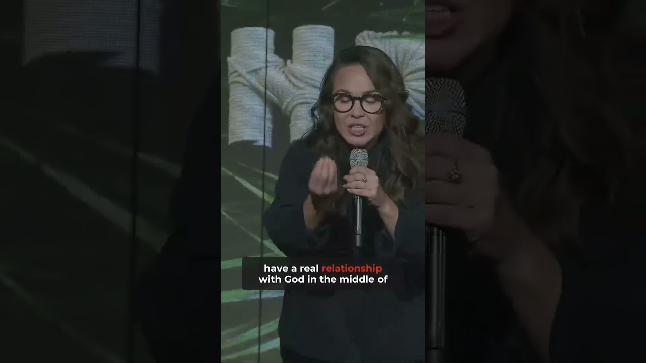 Ваша божественная жизнь — это ваша настоящая жизнь.