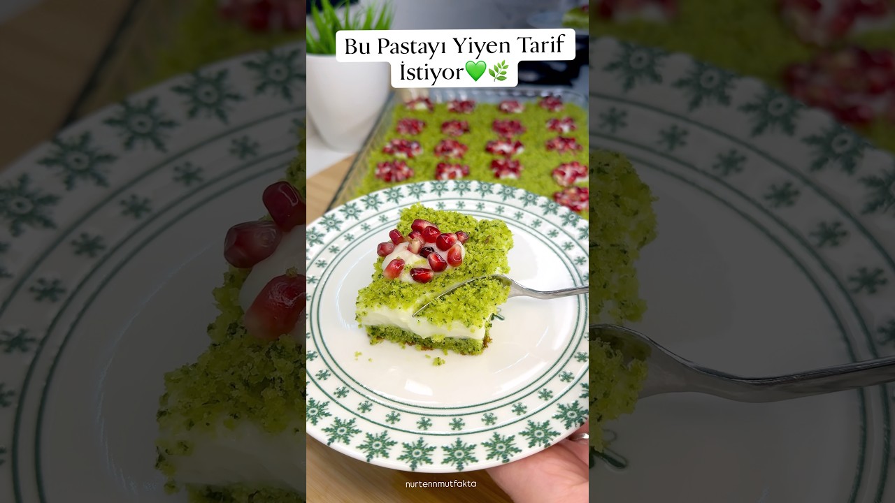 Tarif yorumda #ıspanaklıpasta #pasta #kek #pratiktarifler #tarif #recipe #tatlıtarifleri #keşfet