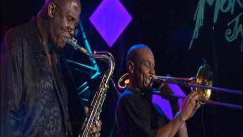 The Crusaders Live at Montreux 2003 - Way Back Home