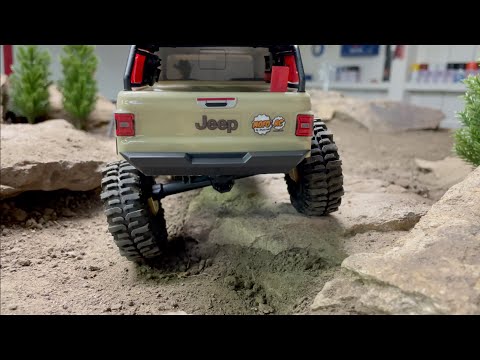 The one with the *MOFO RC* Portals & the *SCX24 Jeep Gladiator...