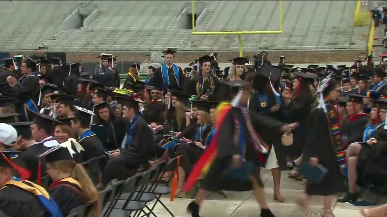 Students Walk Out of Mike Pence's Commencement Address at Notre Dame