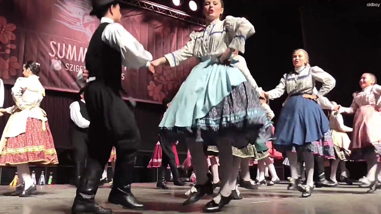 Napraforgó Néptáncegyüttes - Mezőföldi táncok