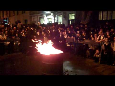 Lag Baomer At Viznitz 51th St Boro Park