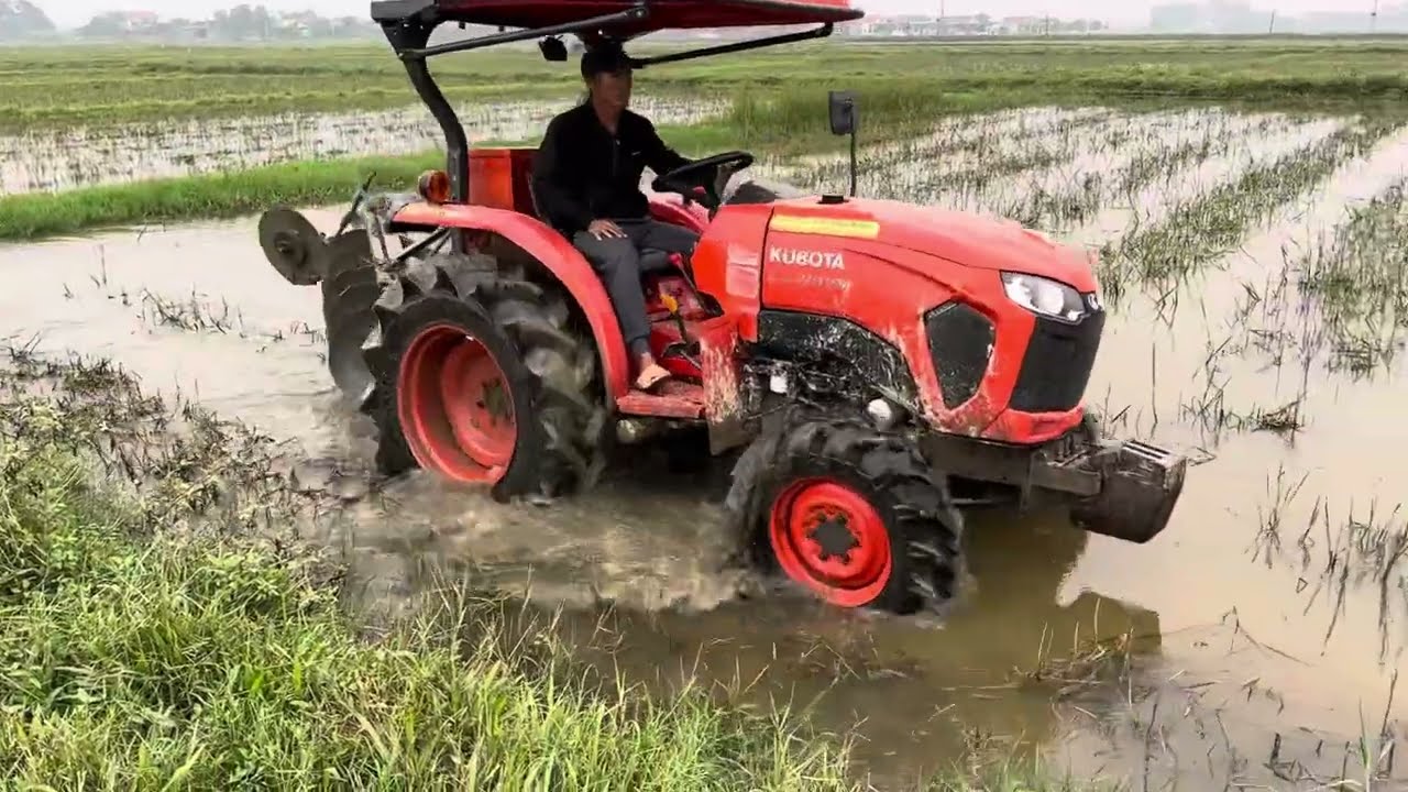 ĐI TẬN NGHỆ AN..XEM MÁY CÀY KUBOTA L4018VN..TẤT BẬT VÀO VỤ MỚI