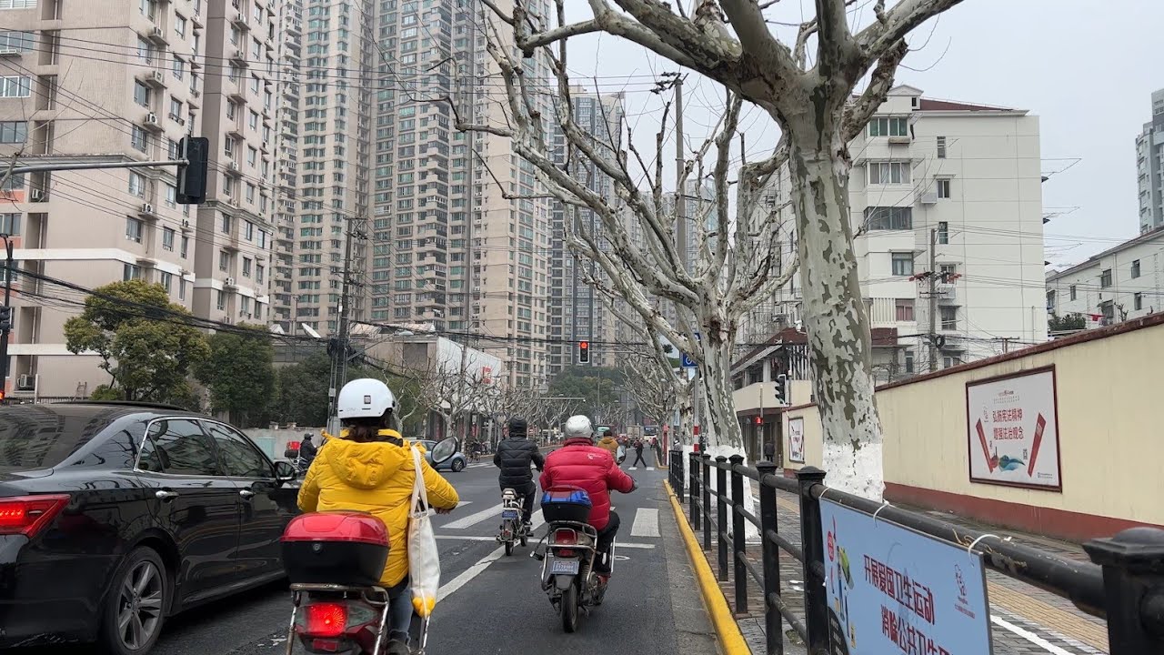 Shanghai, चीन | Villa residence सड़क | POV राइड 4K