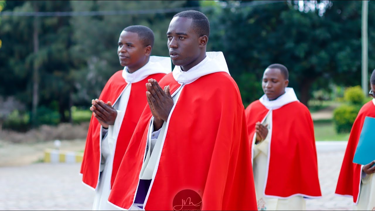 Masifu ya Jioni Kuelekea Sherehe ya Mt. Benedicto, Abate na Nadhiri za Daima, Abasia ya Mvimwa
