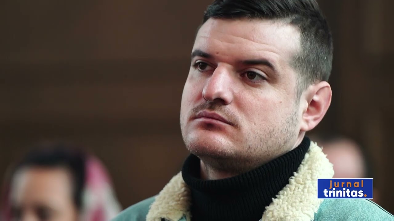 PREASFINȚITUL MACARIE A LITURGHISIT LA KALMAR