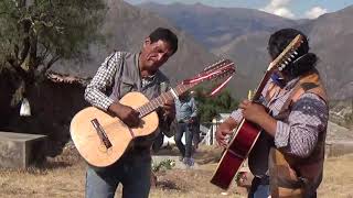 Todos los Santos en Colca. Pum Pin de Colca.