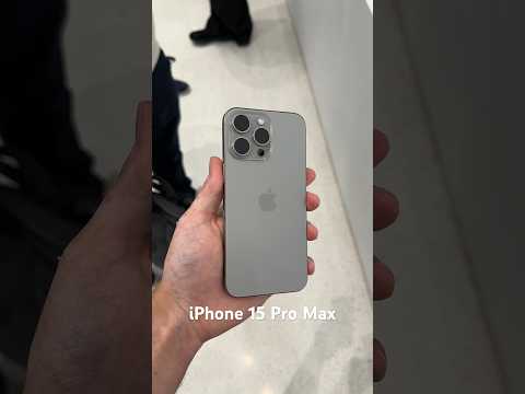 iPhone 15 Pro Max en mano 🤚