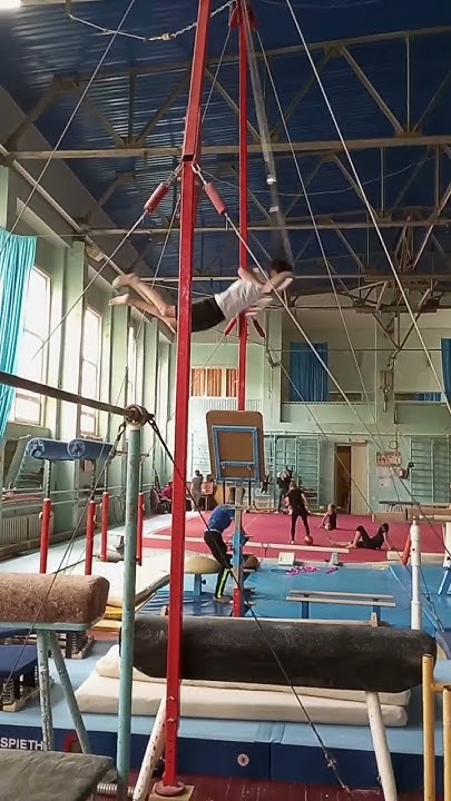 #спорт#кольца#хома#shorts - YouTube