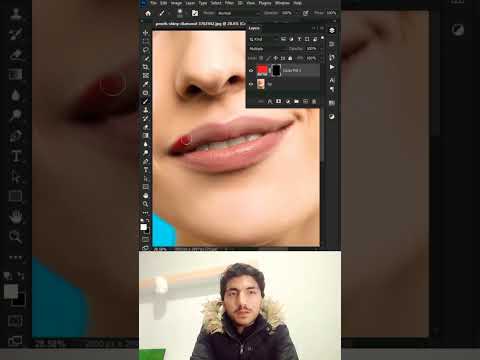 Mind-blowing technique to create realistic lipsticks in photoshop #shorts