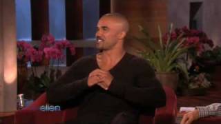 Shemar Moore Shows It All!(04/07/10)