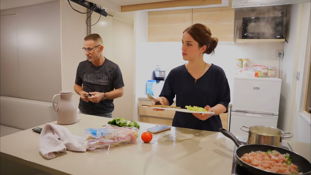 وصلنا للبيت في باريس😍