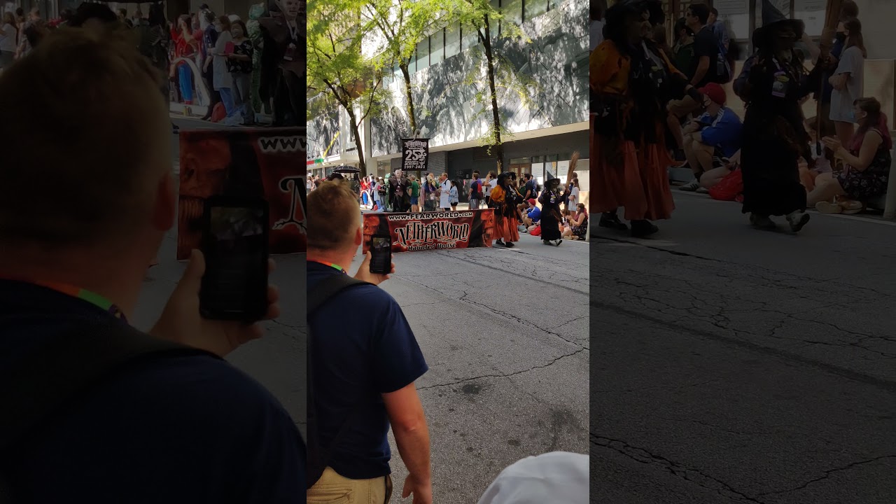 DragonCon Parade 2021. Until my camera overheated.
