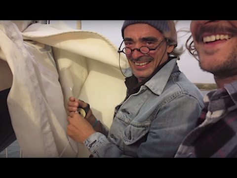 Mending Sails (Sailing La Vagabonde) – Ep. 5