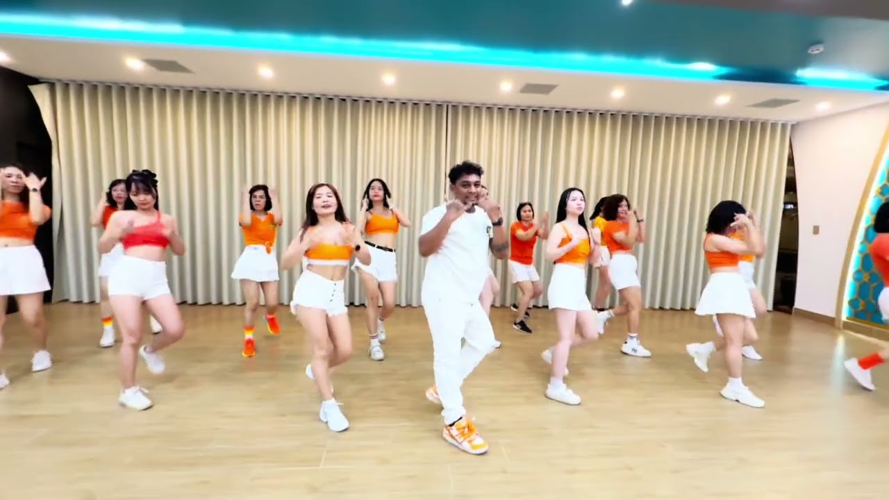 VŨ ÐIÊY HEY HEY HEY | SHAUN REMiX | dance fitness | Choreo by PANDU MJ 🇮🇳🇻🇳