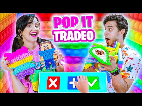 TRADEO de POP IT  Quien se LLeva los MEJORES Pop its?  Sandra Cires Art