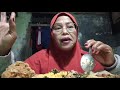 Assalamualaikum bunda saya review Nasi jagung khas Kediri ya bund .