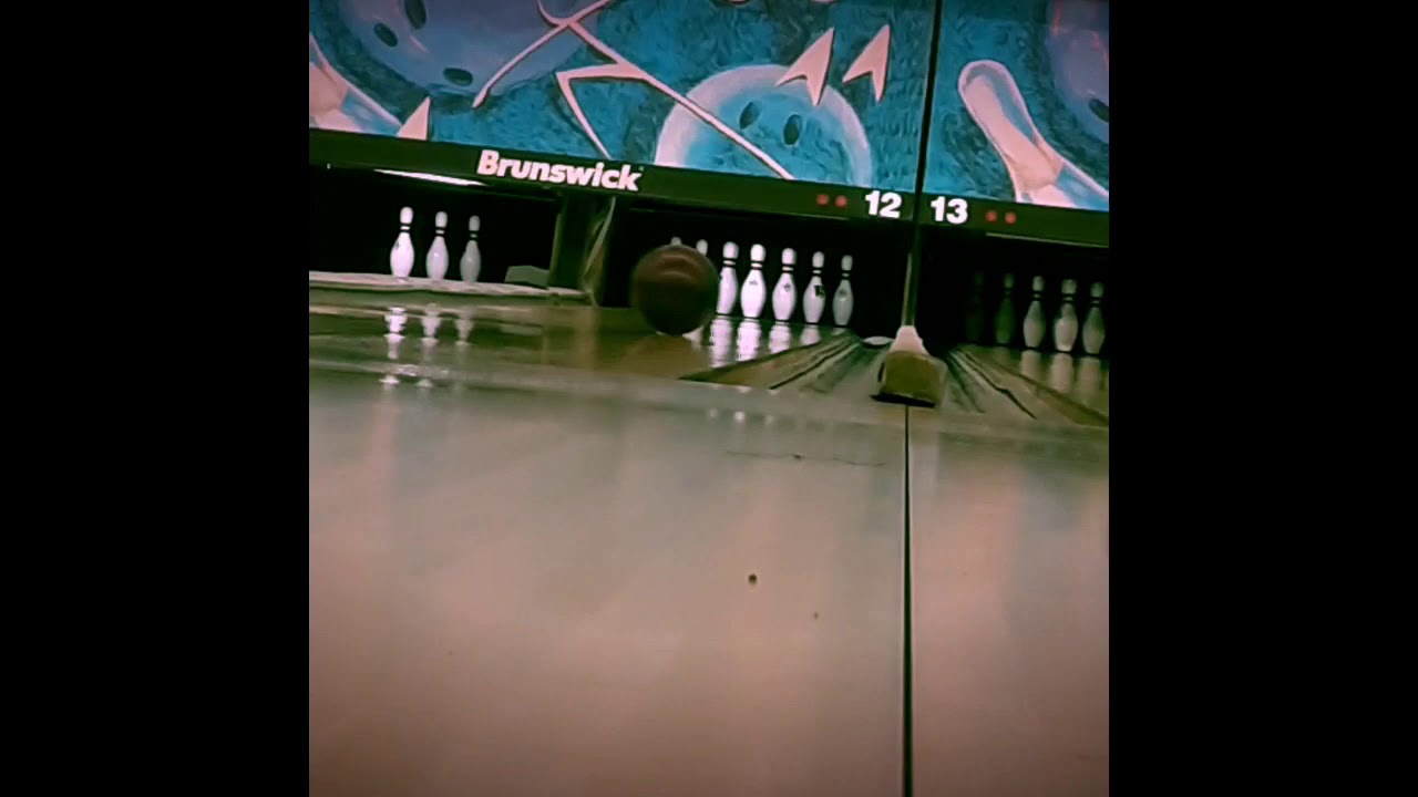 Bowling at Elk Grove Bowl (8270s) YouTube