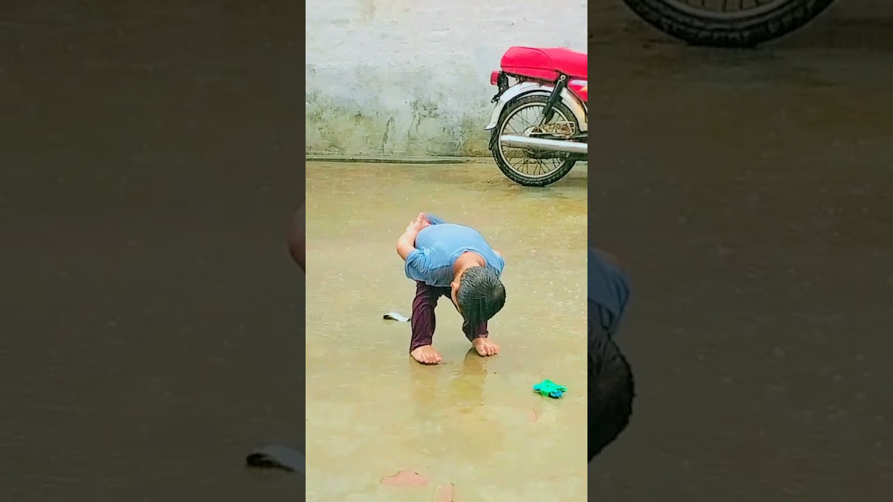 tmko barish pasnd h hmko barish m tm 