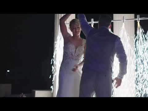 Weddings Effects, Stage