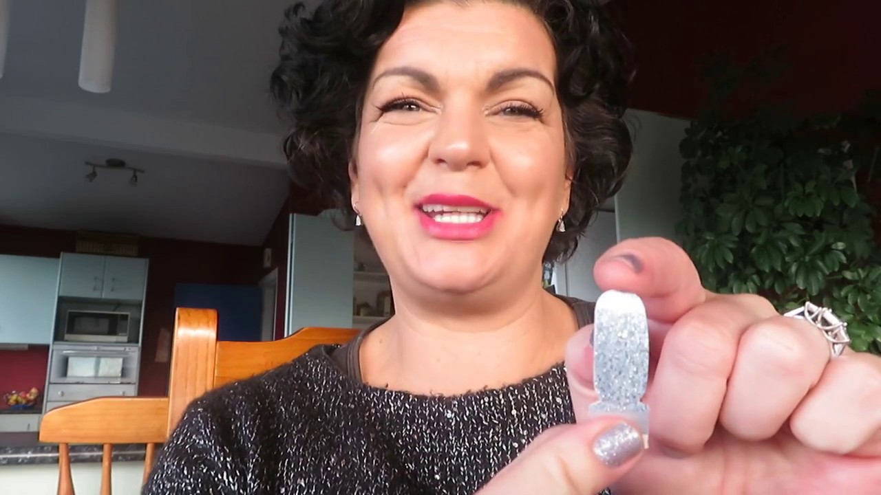 Review of  color Street  Nail Polish Strips